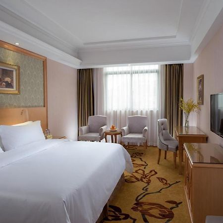 Vienna Hotel Shenzhen Buji Ganli Road Eksteriør billede