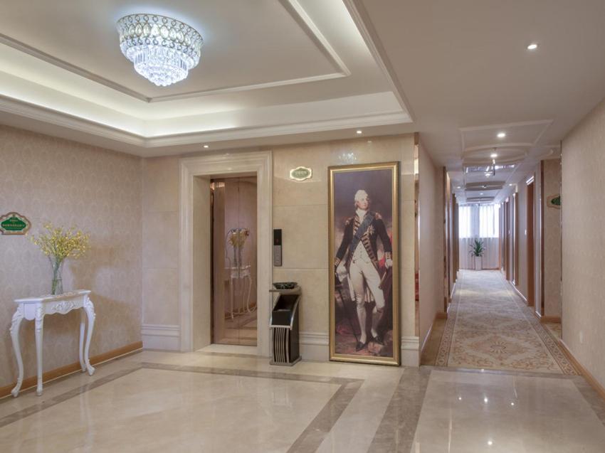 Vienna Hotel Shenzhen Buji Ganli Road Eksteriør billede